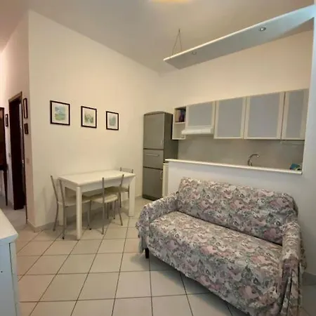 Apartment Casa Lucietta, 30 Mt Dal Mare E Posto Auto Privato *